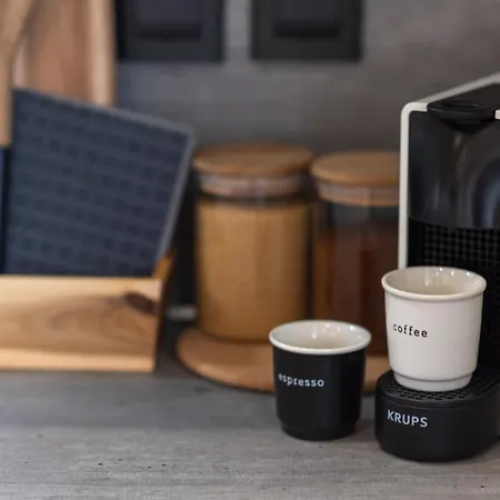 Naturia Katoikia Golos