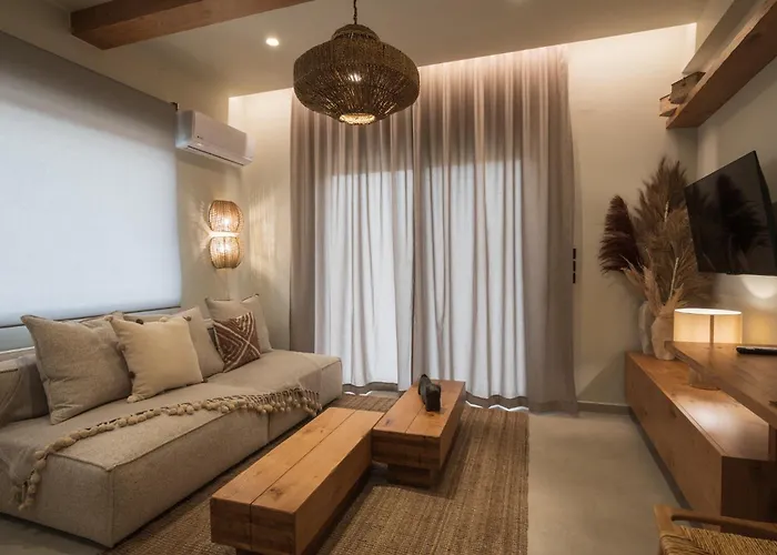 Naturia Katoikia * Vólos