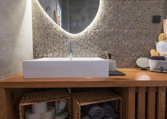 Naturia Katoikia * Vólos