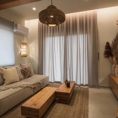 Naturia Katoikia * Volos